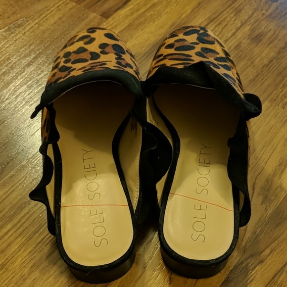 Leopard Mule - Picture 3 of 8